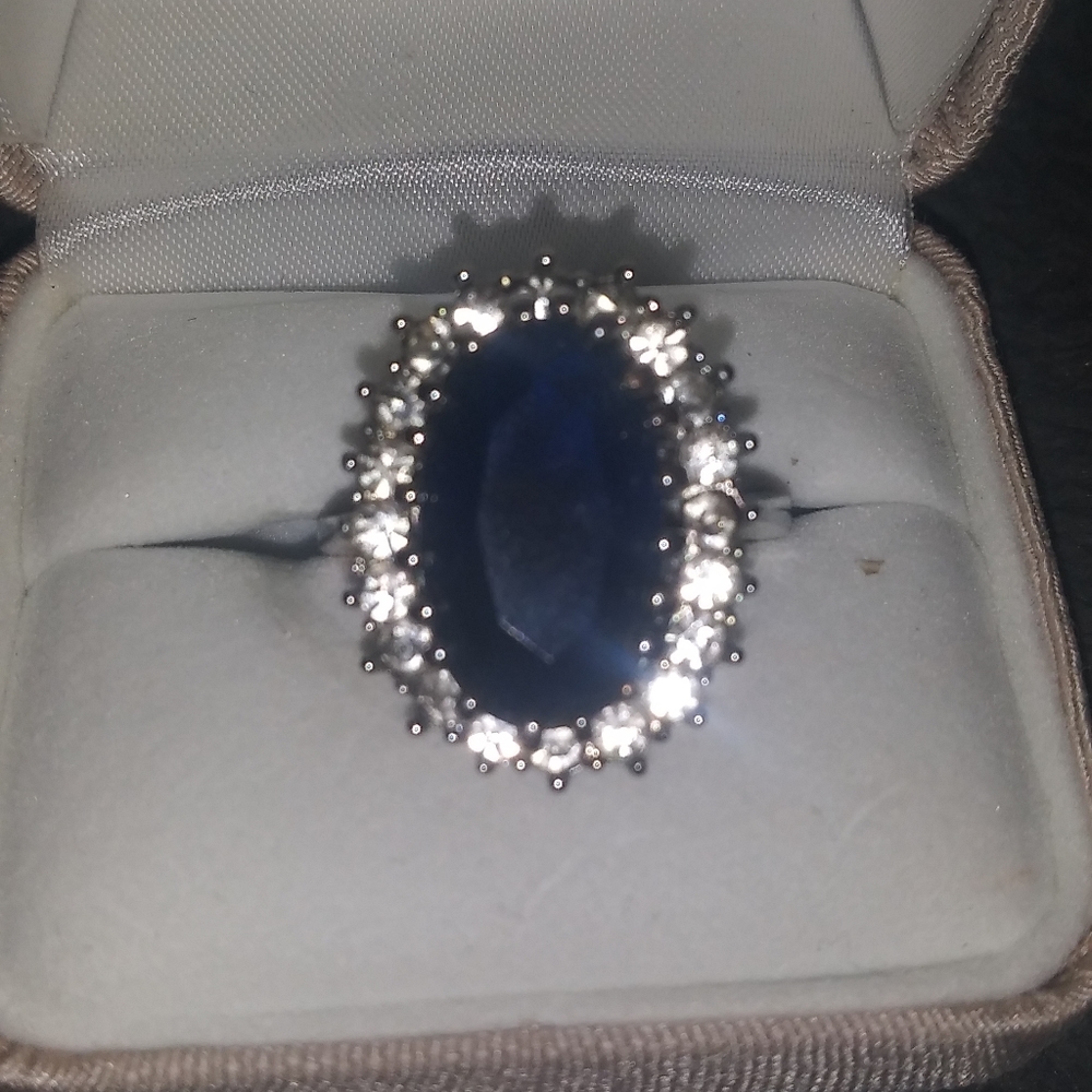 Blue diamond ring